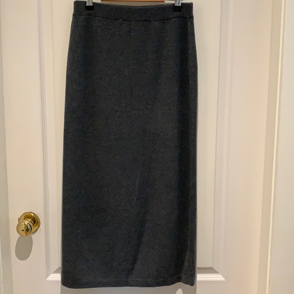 Dress barn knit skirt